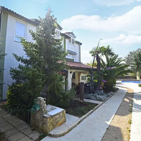 Holiday Brioni Riviera * Пула